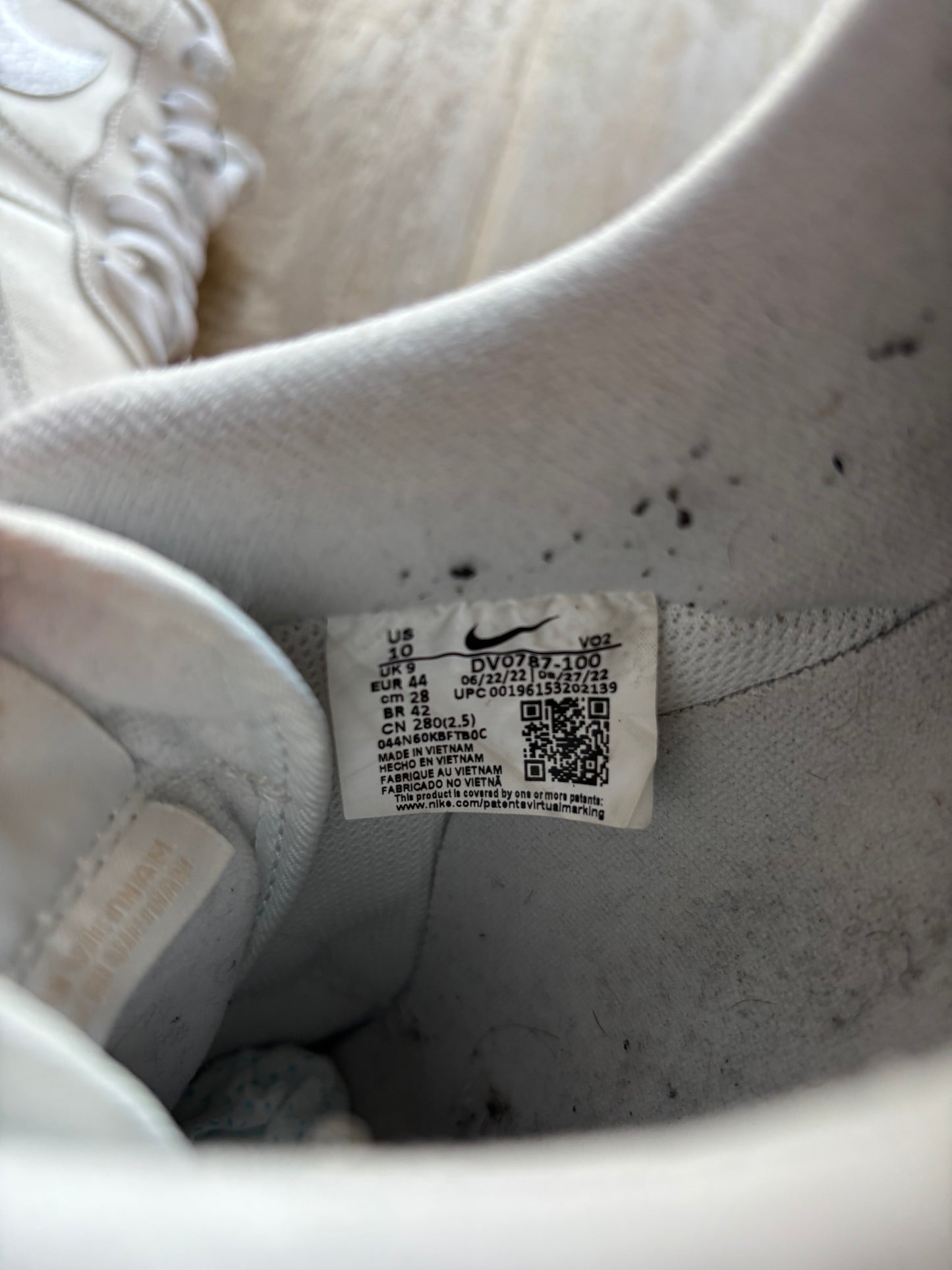 Nike Air Force 1 Low ‘07 LV8 EMB Summit White - 44