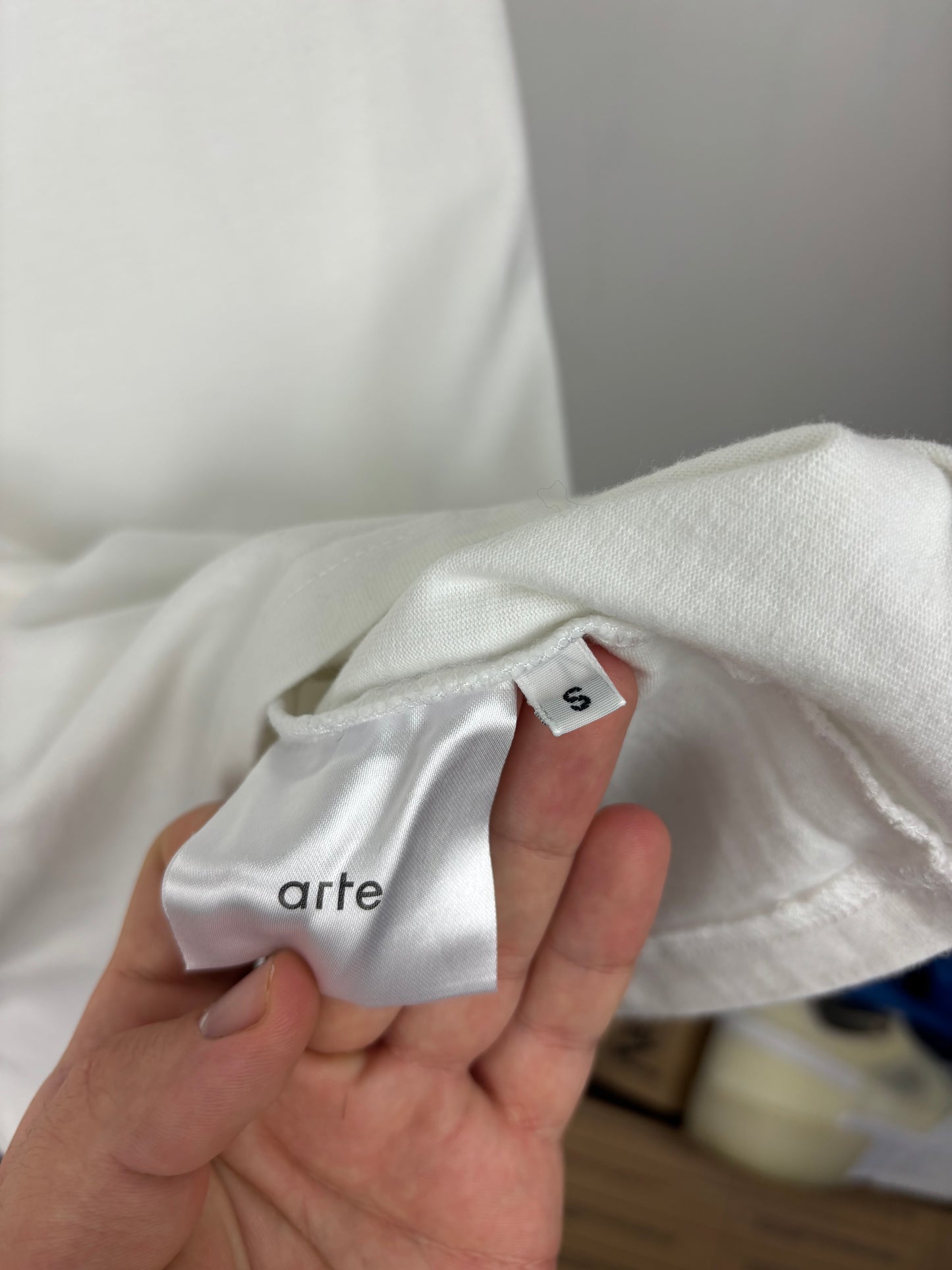 Arte Tee Blanc Logo Noir en Relief - S