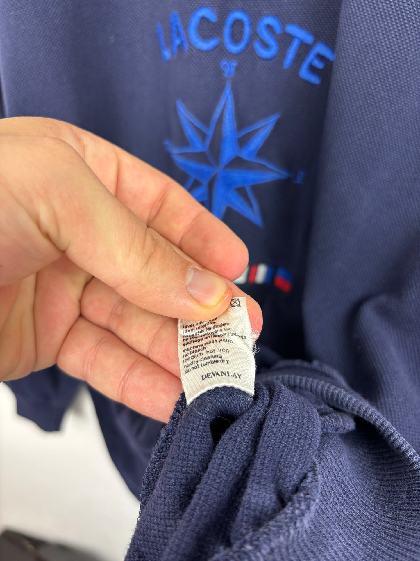 Lacoste Sweat Vintage Bleu Marine Logo Brodé - S/M