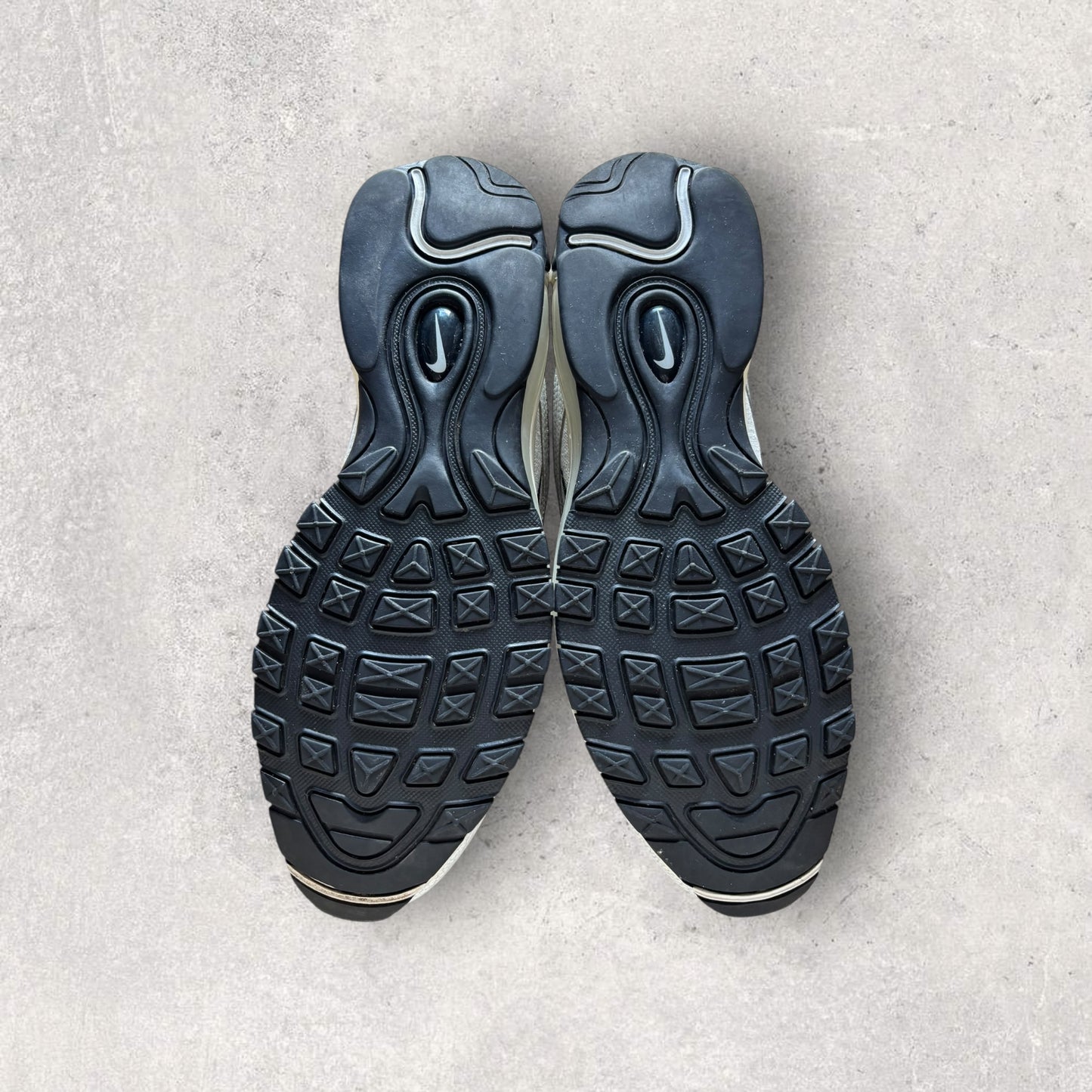Nike Air Max 95 SE Light Bone Black Grey - 45,5