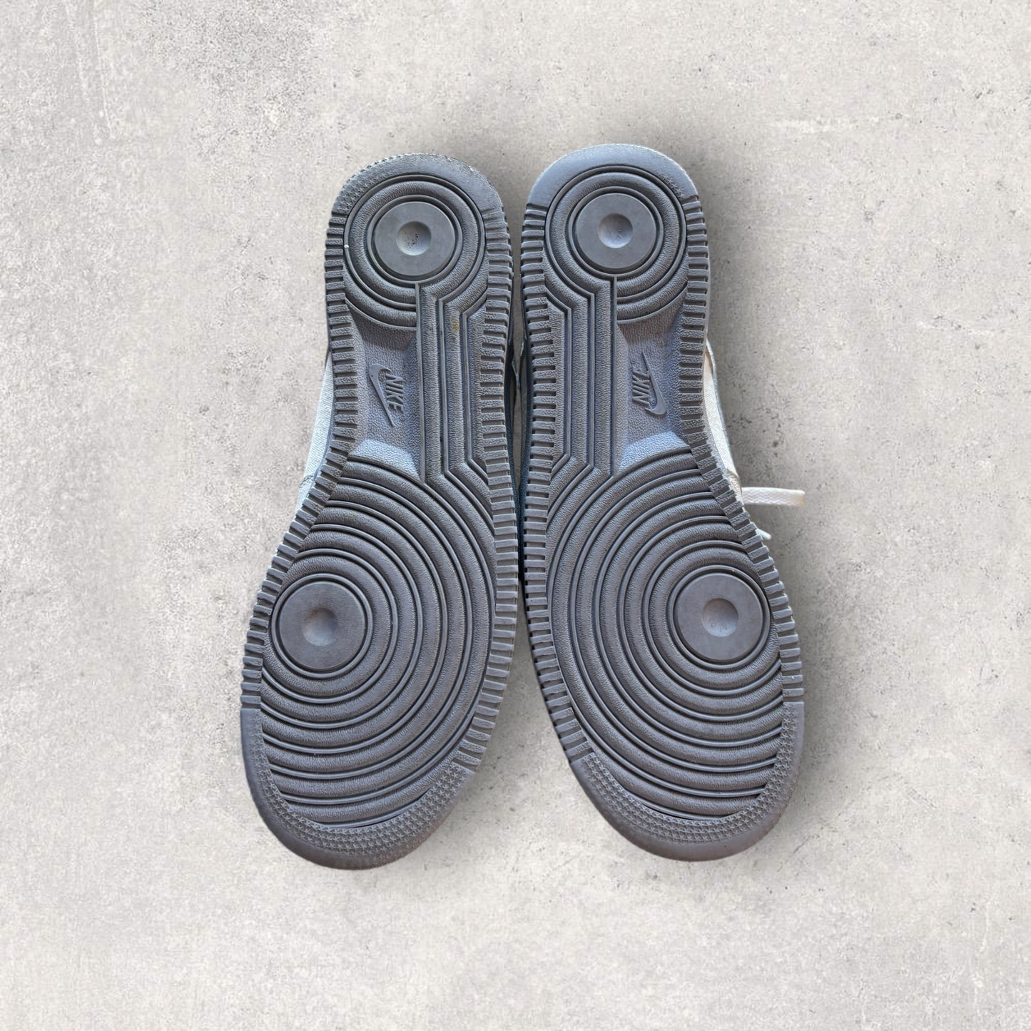 Nike Air Force 1 Low ‘07 LV8 EMB Summit White - 44