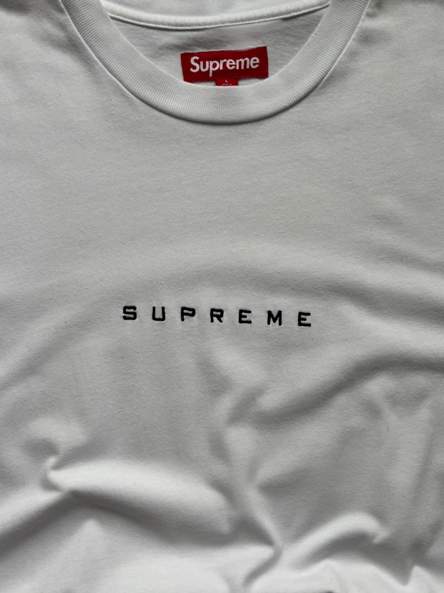 Tee shirt Suprême University Logo