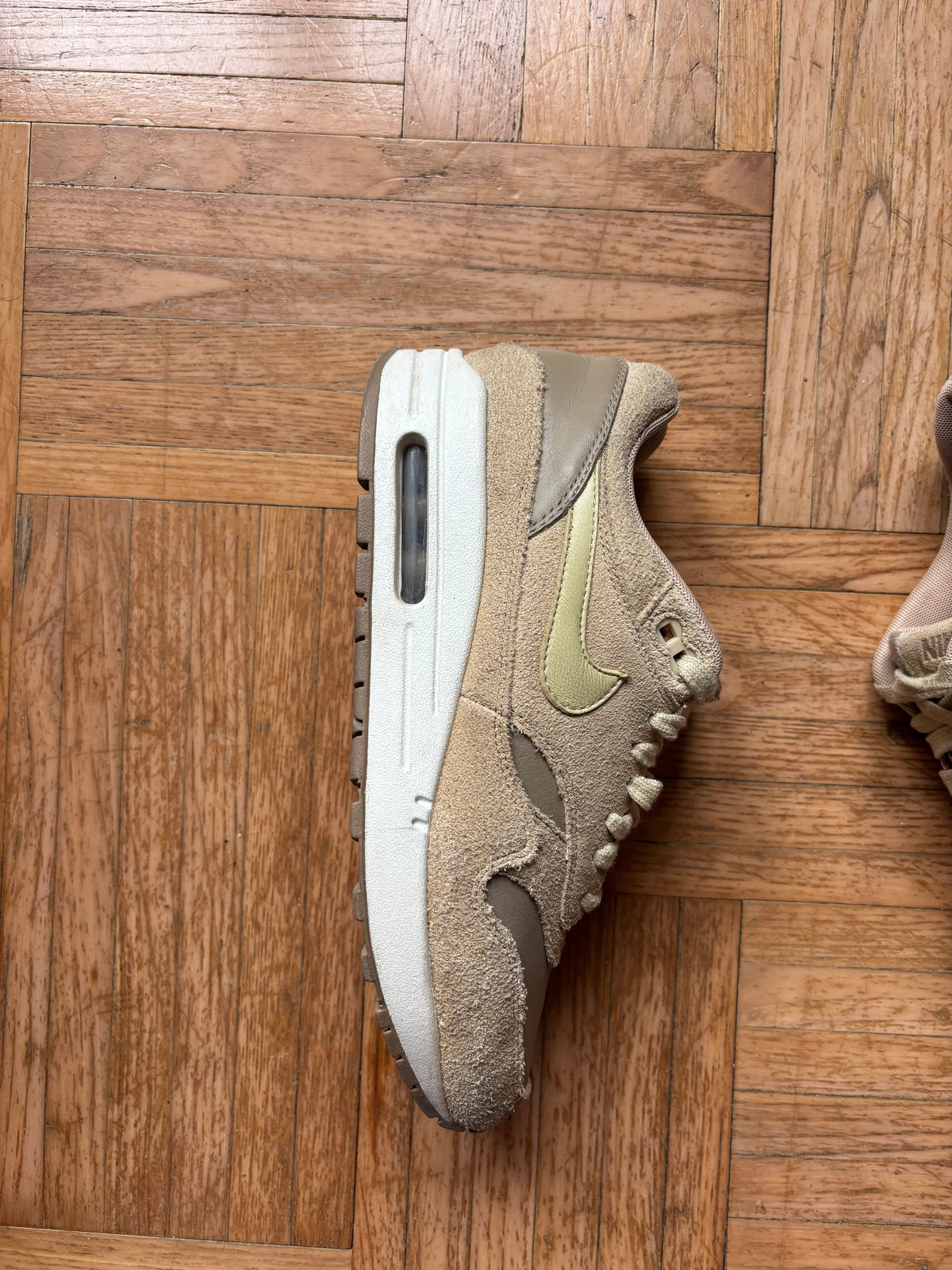 Nike Air Max 1 Beige Sable | Baskets Rétro Vintage - 39
