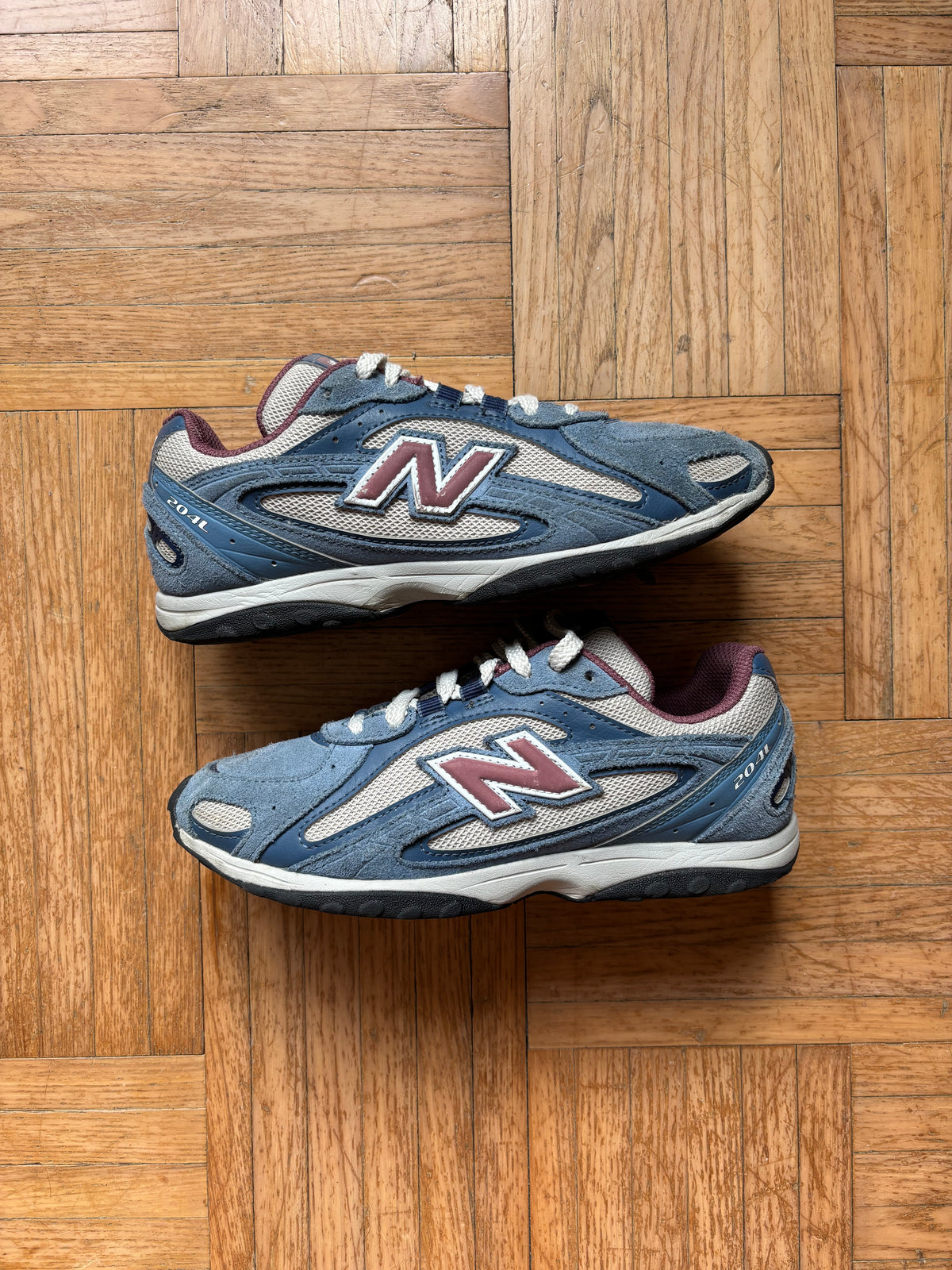 New Balance 204L Bleu Marine Bordeaux | Sneakers Vintage - 37