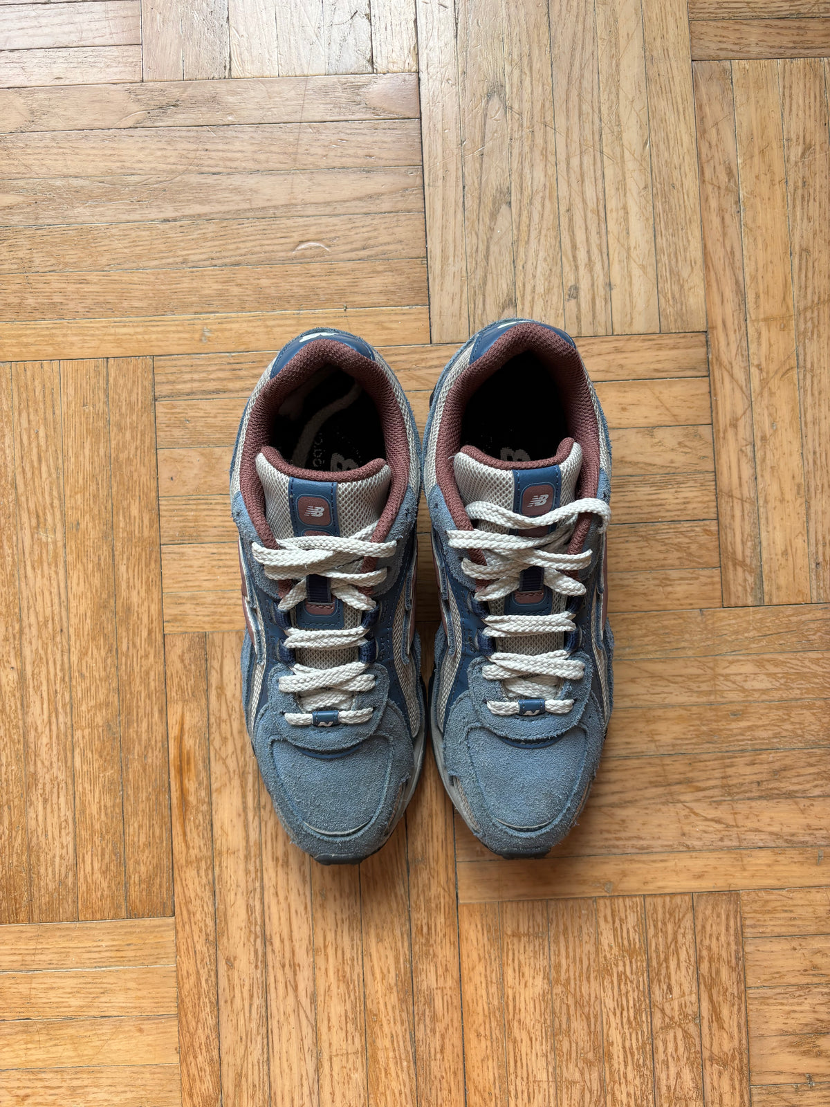 New Balance 204L Bleu Marine Bordeaux | Sneakers Vintage - 37