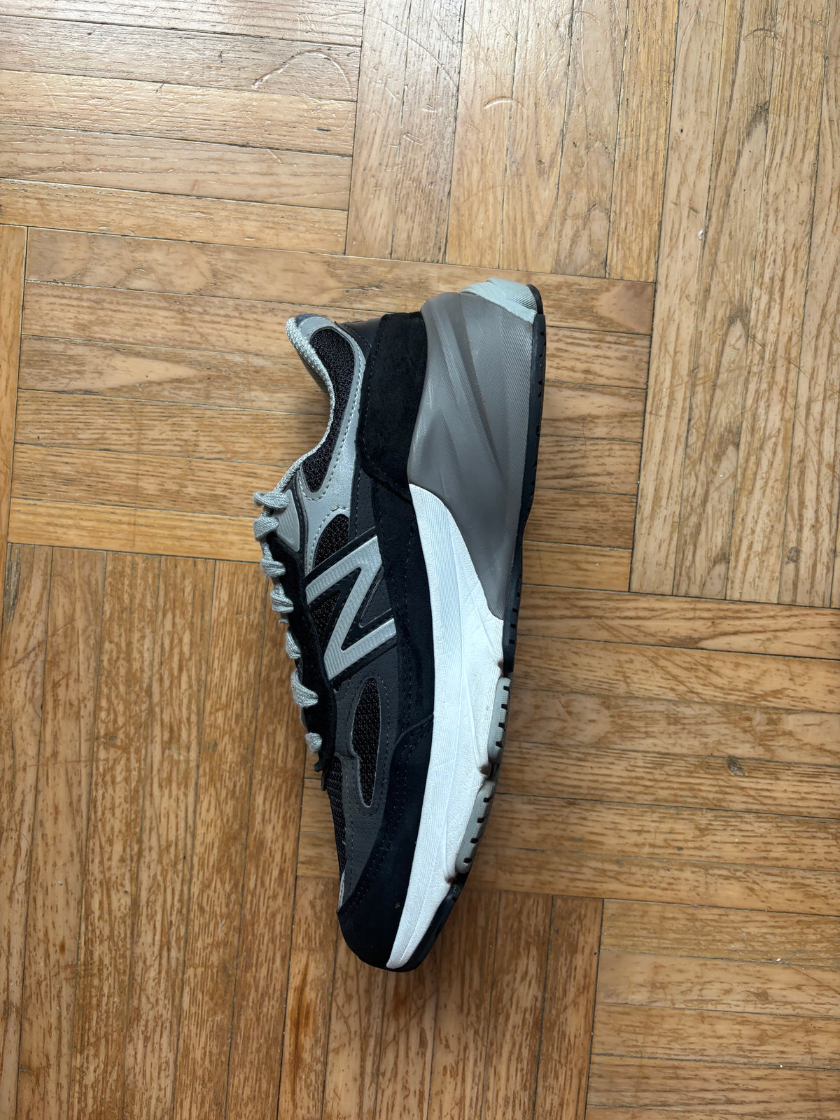 New Balance 990 Noir Gris | Baskets Rétro Vintage - 38