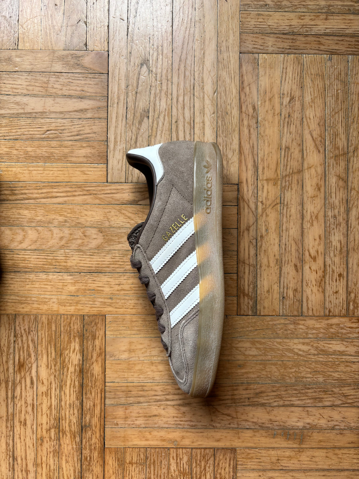 Adidas Gazelle Marron Blanc | Sneakers Vintage - 36