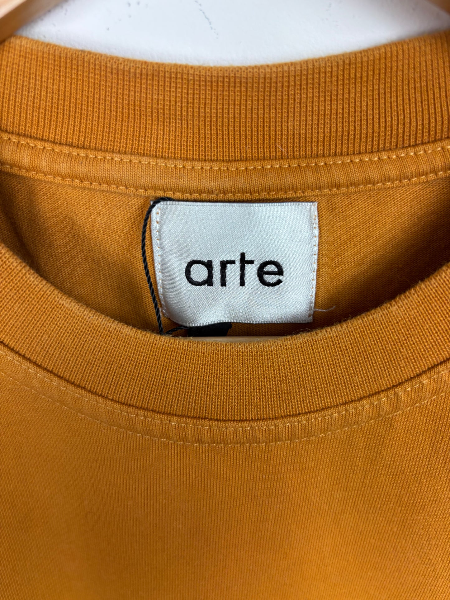 Arte Tee Shirt Moutarde - M