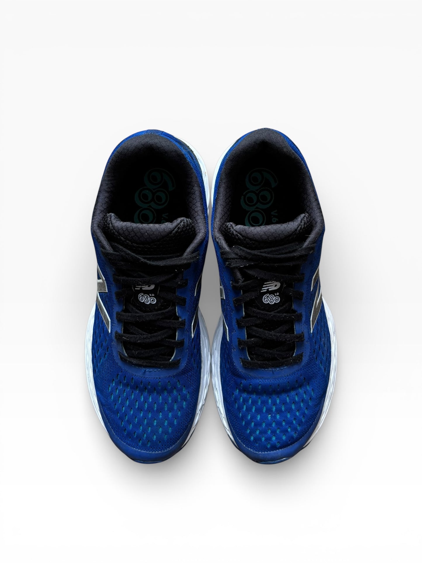 New balance 680 V6