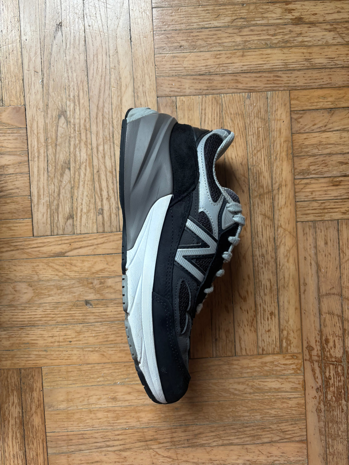 New Balance 990 Noir Gris | Baskets Rétro Vintage - 38