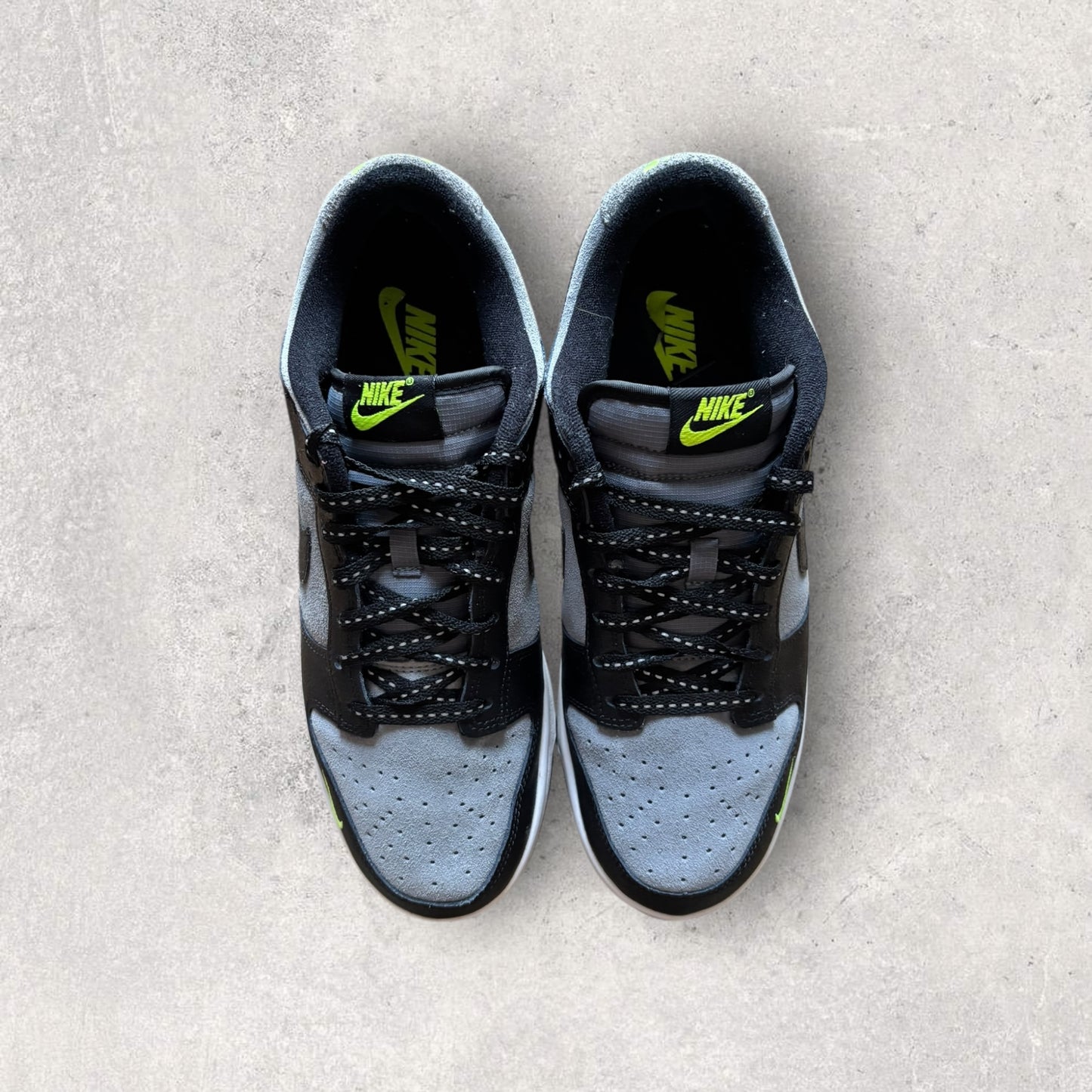 Nike Dunk Low Noir Gris Jaune - 44.5