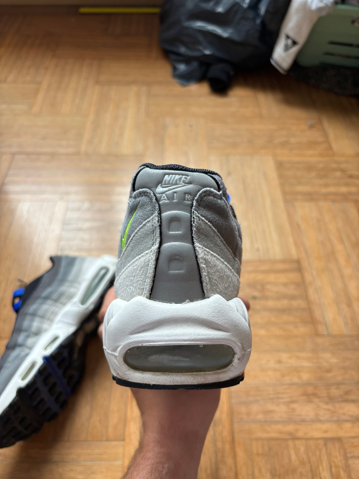 Nike Air Max 95 Gris Noir Vert Fluo | Sneakers Vintage - 44