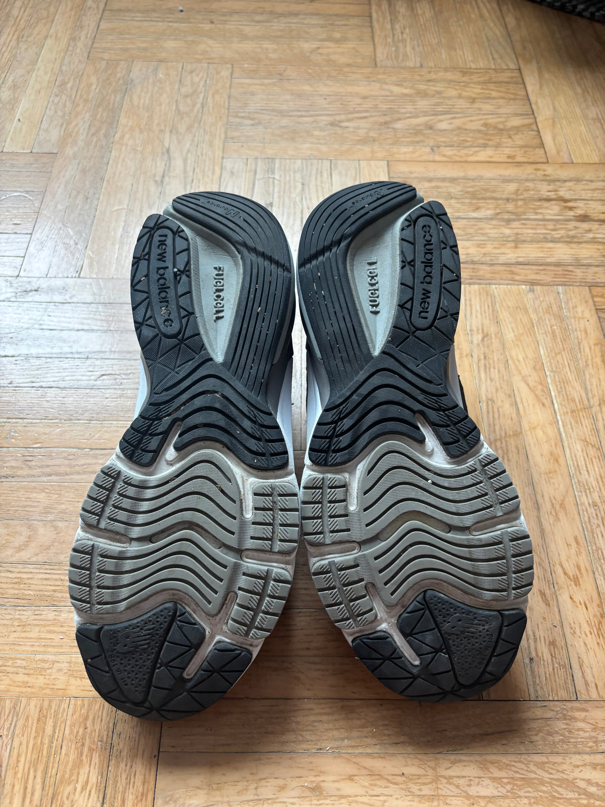 New Balance 990 Noir Gris | Baskets Rétro Vintage - 38