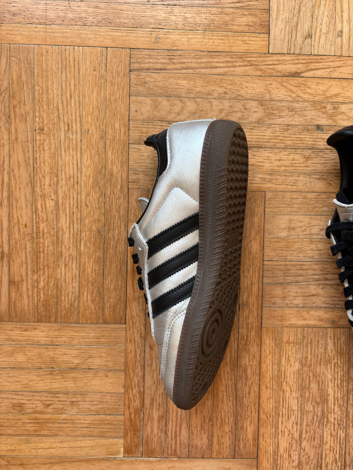 Adidas Samba OG Argenté Noir | Baskets Métallisées - 40