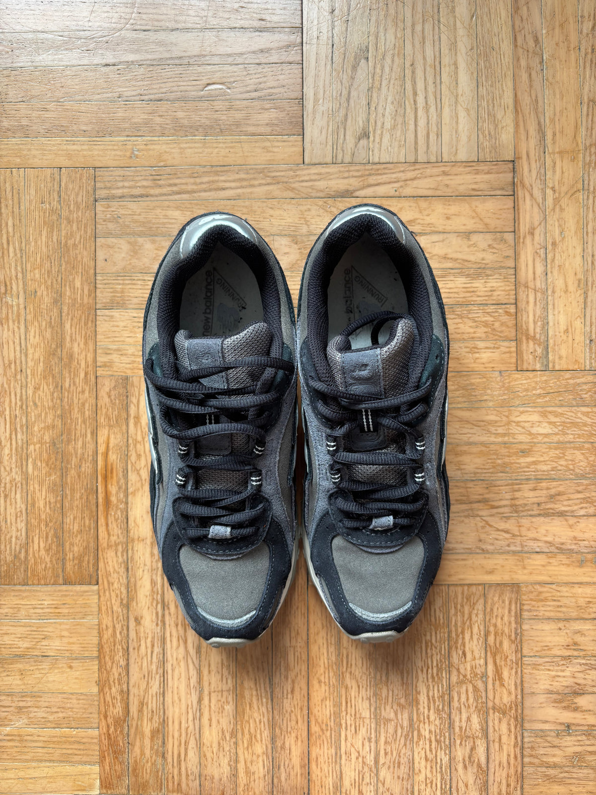 New Balance 204L Gris Noir | Sneakers Vintage - 39.5