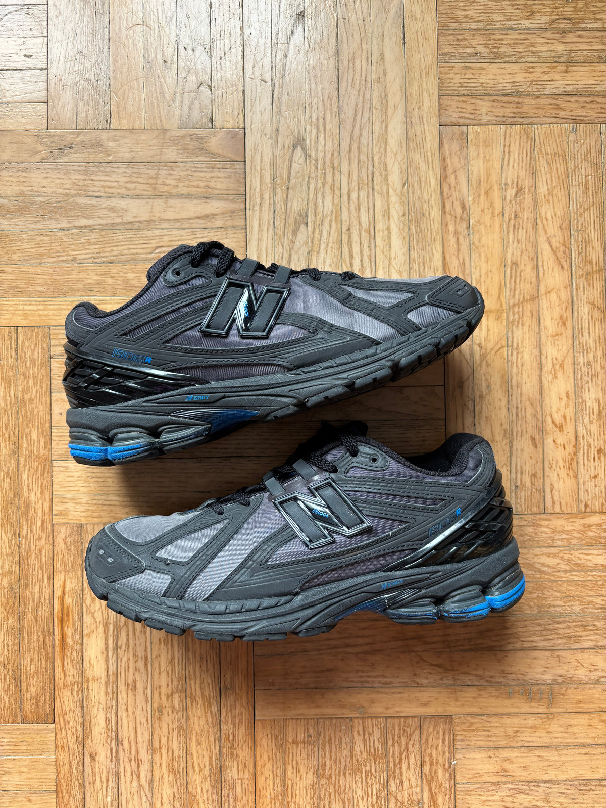 New Balance 1906R Noir Gris Bleu | Sneakers Y2K - 41.5